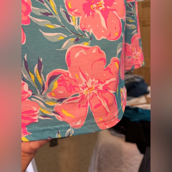 Simply Southern Top - Picture 2 of 5